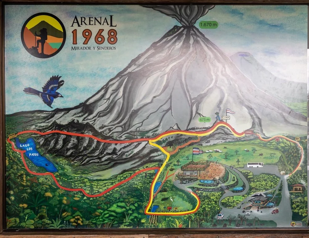 Arenal national park clearance hiking